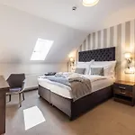Szálloda Wellness Demaenova 4*