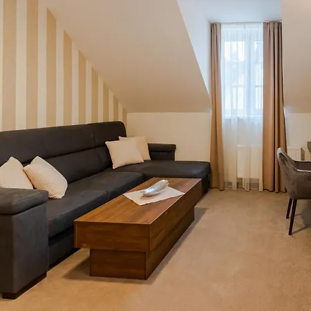 Hotell Demänová **** 4*