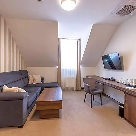 Wellness Demaenova Szálloda 4*